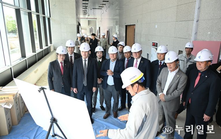 경남도 의회운영위원회, “도의회 증축 청사 현장방문”
