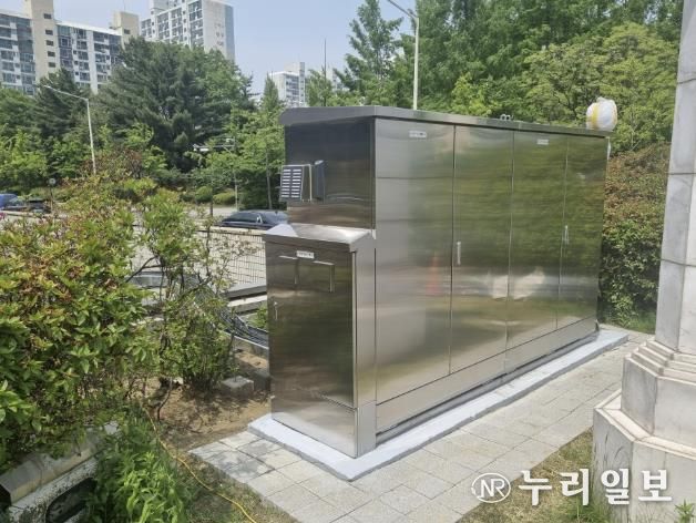 동안구 범계지하차도(수배전반 지상 이전 모습)