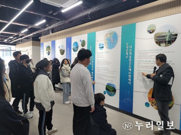 광주시교육청, 현장체험학습 보조인력 지원 ‘효과