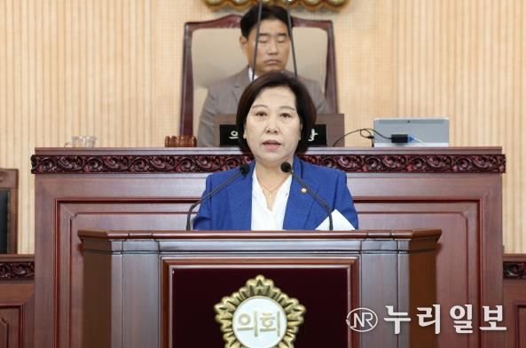 고양특례시의회 공소자 의원, “중산체육공원 내 어르신 복지와 시민 건강을 위한 복합시설 건립 필요”