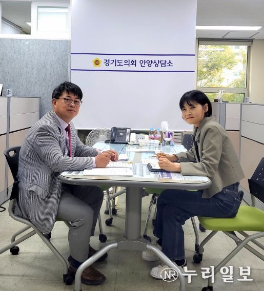 경기도의회 김재훈 의원, “안양시청 강당 영상표출 개선 등 지역 핵심사업 논의”