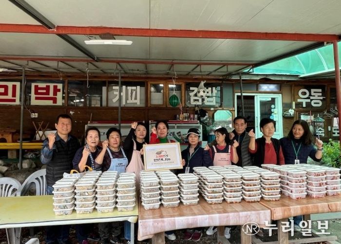 포천시 이동면 지역사회보장협의체, ‘사랑의 반찬 나눔’으로 따뜻한 온정 전달