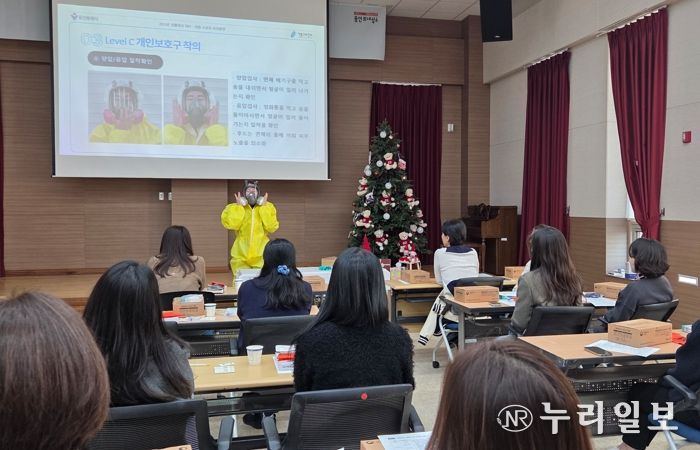 용인특례시는 7일 기흥구보건소에서 ‘2025 생물테러 대비 소규모 합동훈련’을 했다
