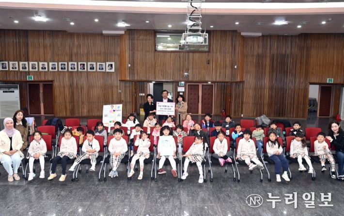 시립풍경어린이집, 시립대명루첸어린이집 하남시에 아나바다 바자회 성금 180만원 기탁