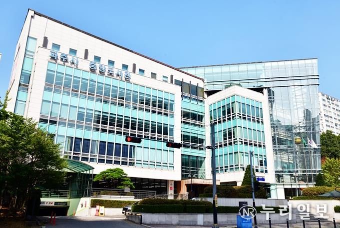 파주시, 독서마라톤 연계 강좌 ‘읽고, 쓰고, 완주하다’ 운영