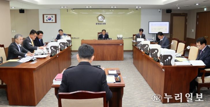 충남도의회 건소위, 소방본부 행감