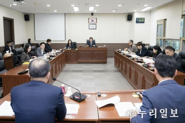 용인특례시의회 자치행정위원회, 행정사무감사 2일차