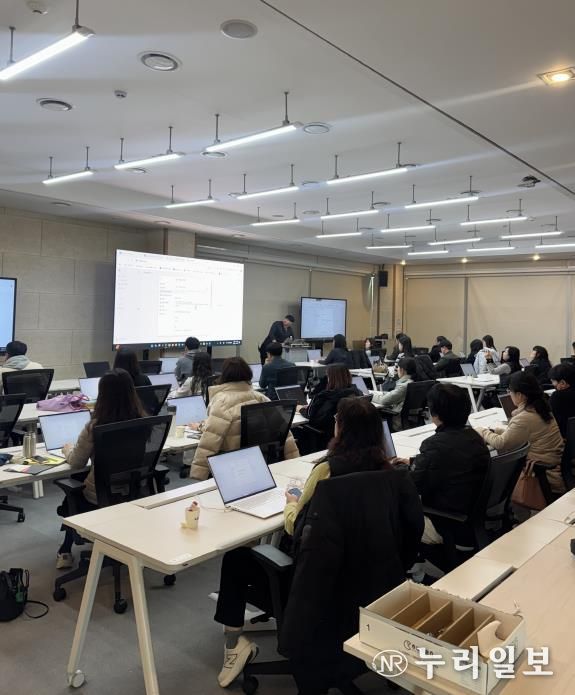 미래를 배우는 공무원, 안성시 AI 교육 큰 호응