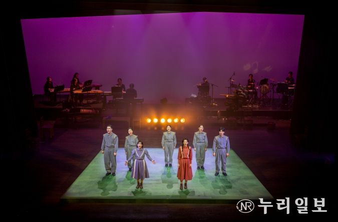 화성시 예술단 뮤지컬 《틸틸과 미틸》 공연