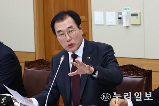 정재웅 강원특별자치도의원, 출연기관 출연금, 전면 재검토 필요