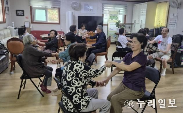 광주시 오포건강생활지원센터, ‘노인 맞춤형 건강교육 및 실천 프로그램’ 성료