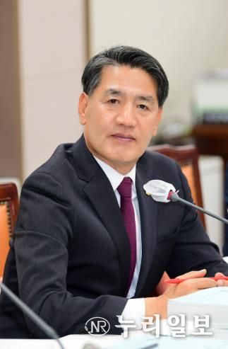 이영수 경상남도의원,