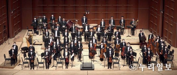 상필하모닉오케스트라와 정기연주회