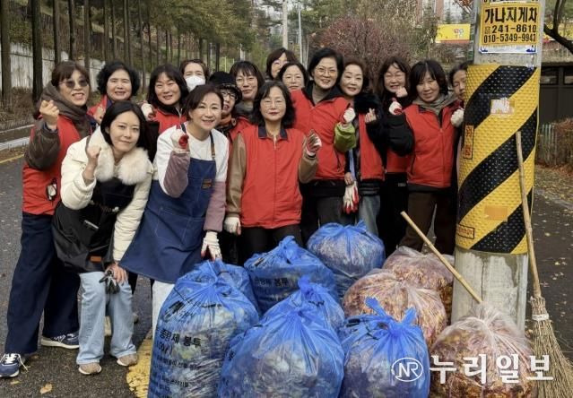 수원시 장안구 조원2동, 겨울철 대비 낙엽 대청소 실시
