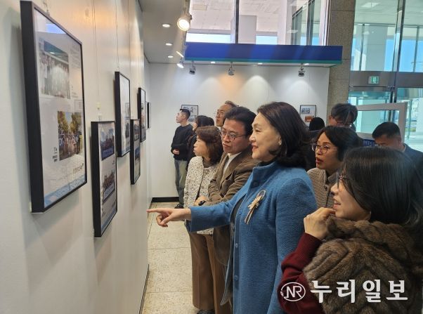 대전동부교육지원청 사진전(교육장님)