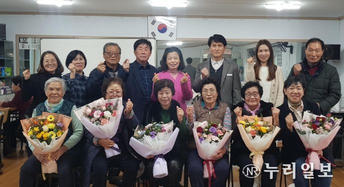 2025년 호법면 성인문해 학습자 수상자 상장 전달식