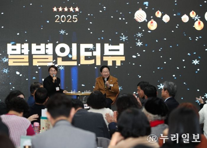 별별인터뷰에 참여한 주광덕 시장