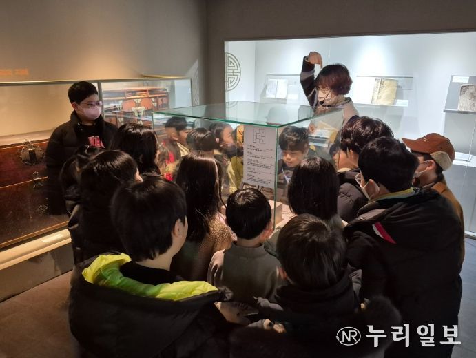 직속기관·공공도서관 연계 초등학생 겨울방학 특색 프로그램 운영