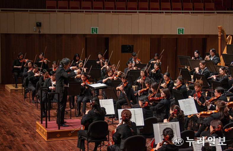 베토벤, 브람스, 베를리오즈, 쇼스타코비치 등 고전, 낭만, 20세기 음악까지 클래식 흐름 조망