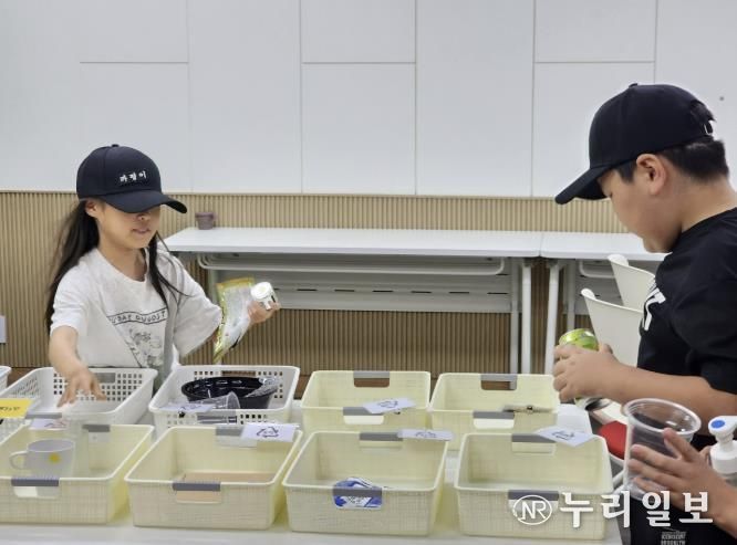 100개의 쓰레기 속 숨은 자원을 찾아라