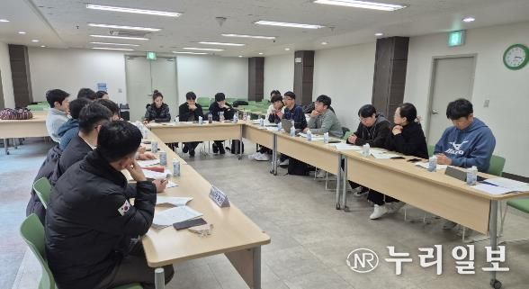 충남교육청, 초등체육교육 및 생존수영교육 지원단 협의회 개최