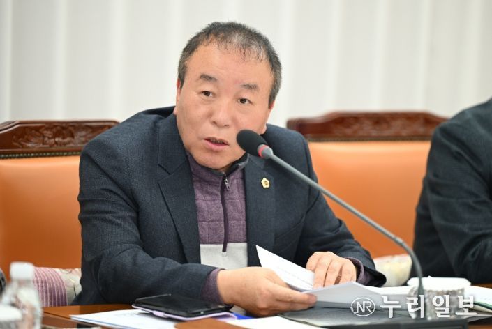 경상남도의회 이춘덕 도의원