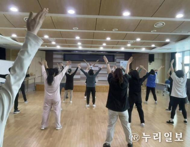 영통구보건소가 ‘건강한 체중 만들기’ 프로그램을 운영하고 있다.