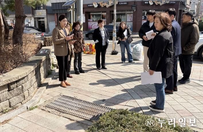 수원시 영통구 매탄2동 마을리빙랩 공모사업 추진, 공동 텃밭 조성으로 공동체 문화 확산 기대