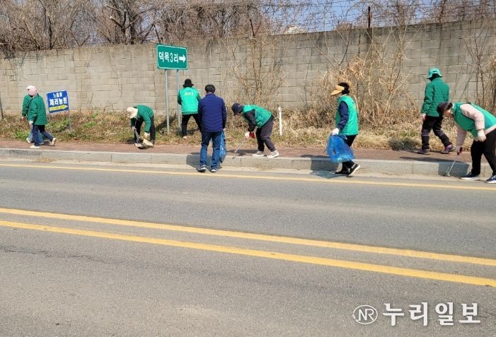 평택시 현덕면, ‘우리동네 새단장을 위한 새마을부녀회와 함께하는 2026년 새봄맞이 일제대청소’ 실시