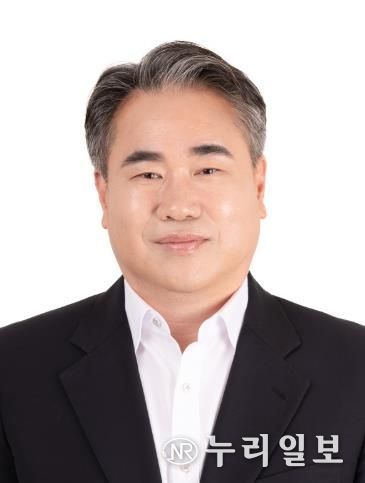 박준 경상남도의원